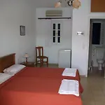 Nicolas 4* Fiszkárdo
