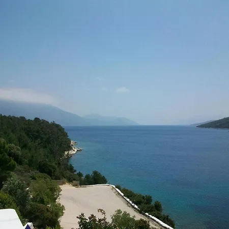Nicolas Guest house